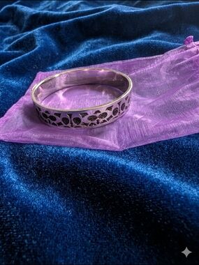 Coach Signature C Glitter Inlay Hinged Bangle Bracelet - Silver Tone (EUC)